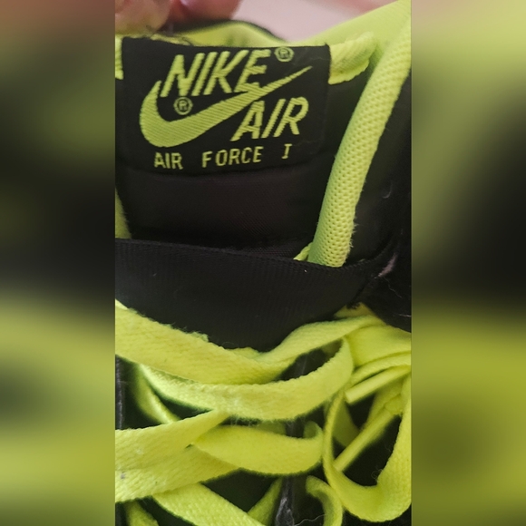 NEW..Nike Air Force 1 High \'Black Volt\'.  MENS SIZE 13 main image 7